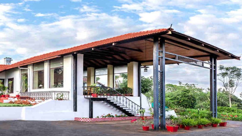 Heritage Bungalow at Pollibetta