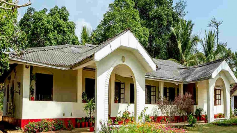 Plantation Estate Bungalow at Hudikeri