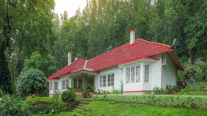 Sprawling Estate Bungalow at Kaimara