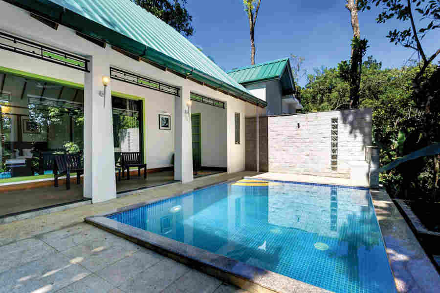 Pool Villa at Scenic Plantation House At Pathumuri