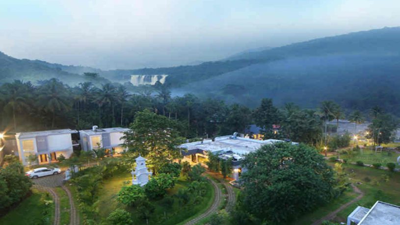 Hillside Resort Near Athirapilly Waterfalls