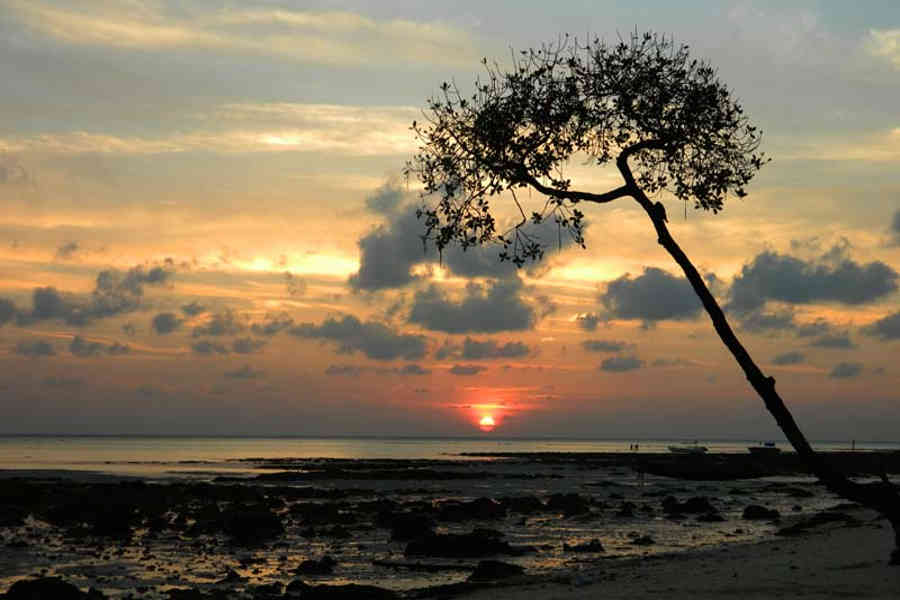 Sunrise from the Resort on Vijaynagar Beach