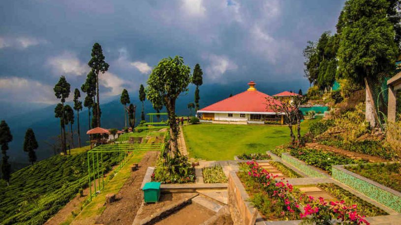 Beautiful Plantation Retreat In Darjeeling