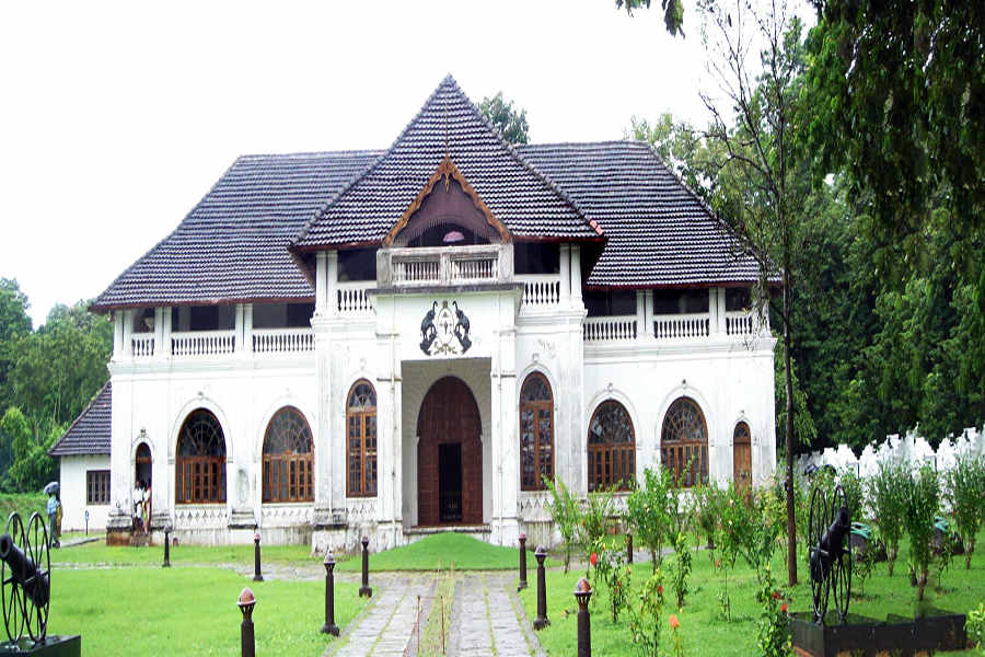 Highlights of Kerala-Mattancherry-palace-kochi-head-577