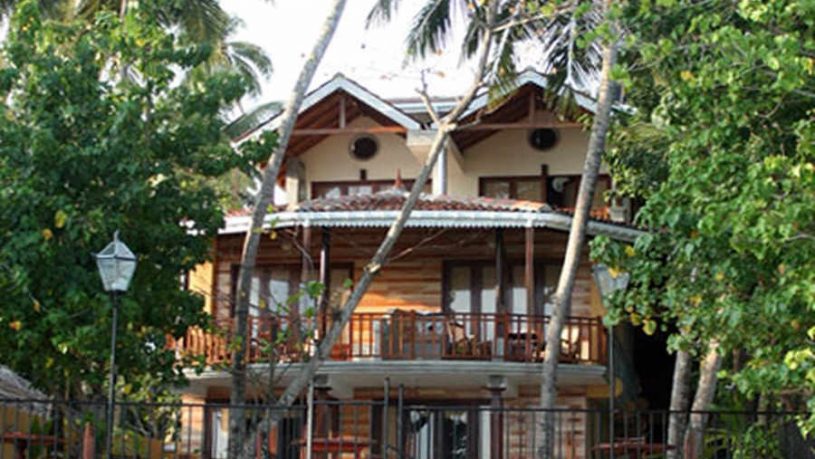 The Luxury Beach Resort In Unawatuna