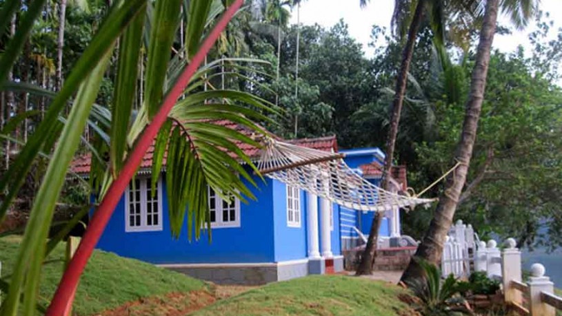 Exterior view at Comfy Cottage Stay On Kallanode Road