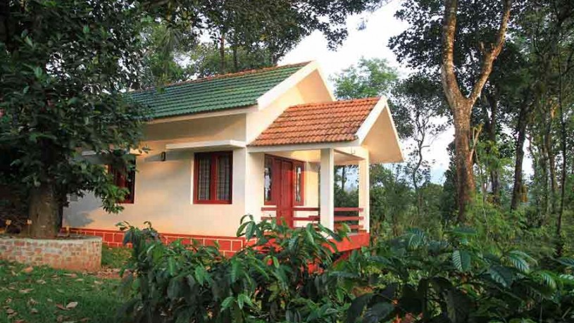 Pozuthana Homestay At Vythiri