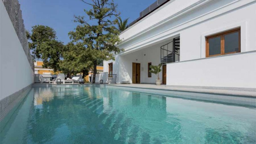 Swimming pool in Colonial Heritage Villa at Surcouf Street in Pondicherry