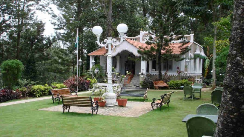 The exterior of the Forest resort near shervarayan hill