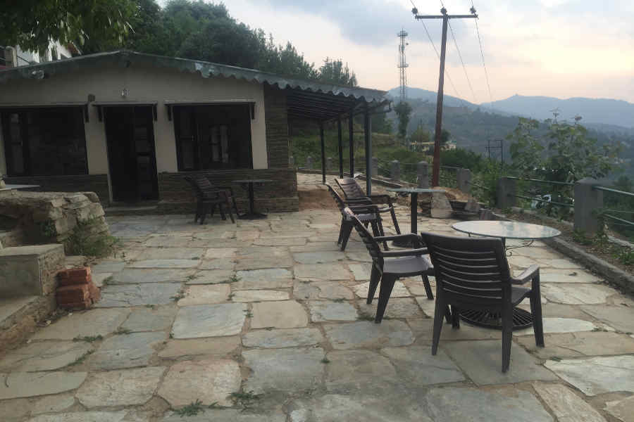 Sit out at Mountain Resort At Nathuakhan