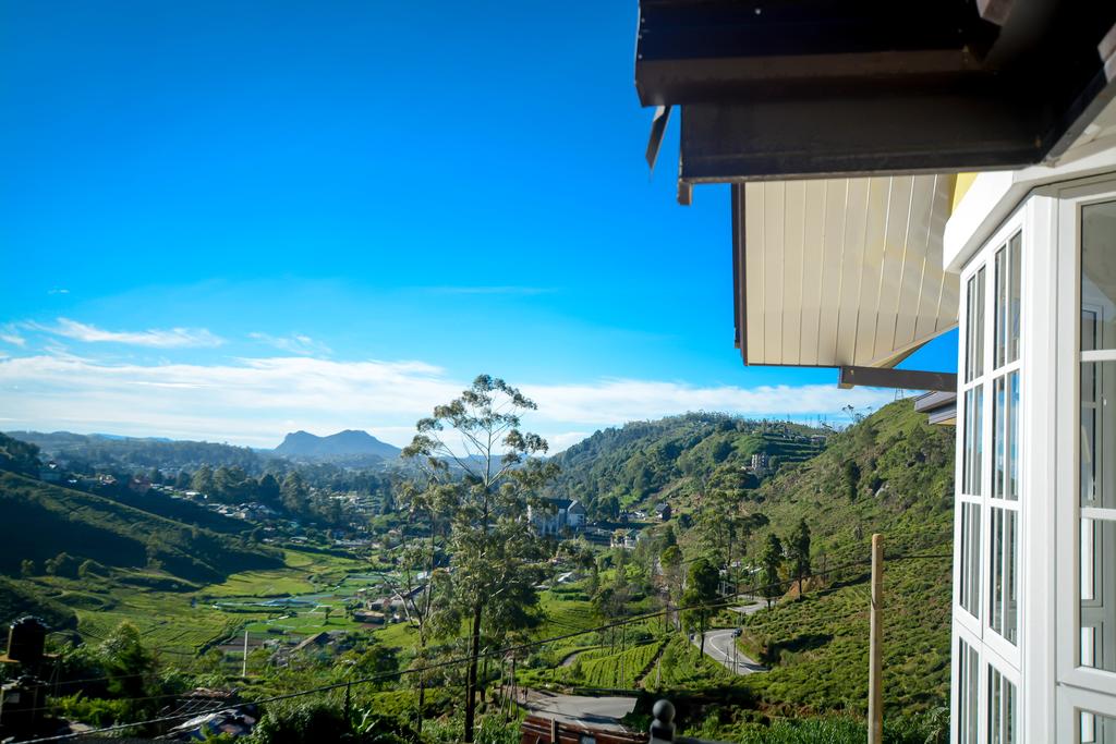 View from the Luxury Villas In Nuwara Eliya