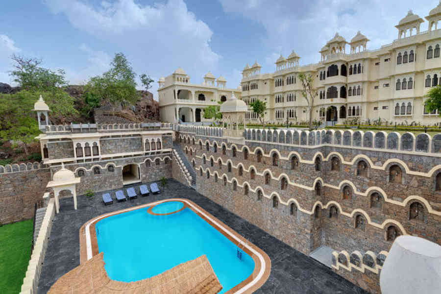 Swimming Pool at the Luxury Fort Stay In Kumbhalgargh